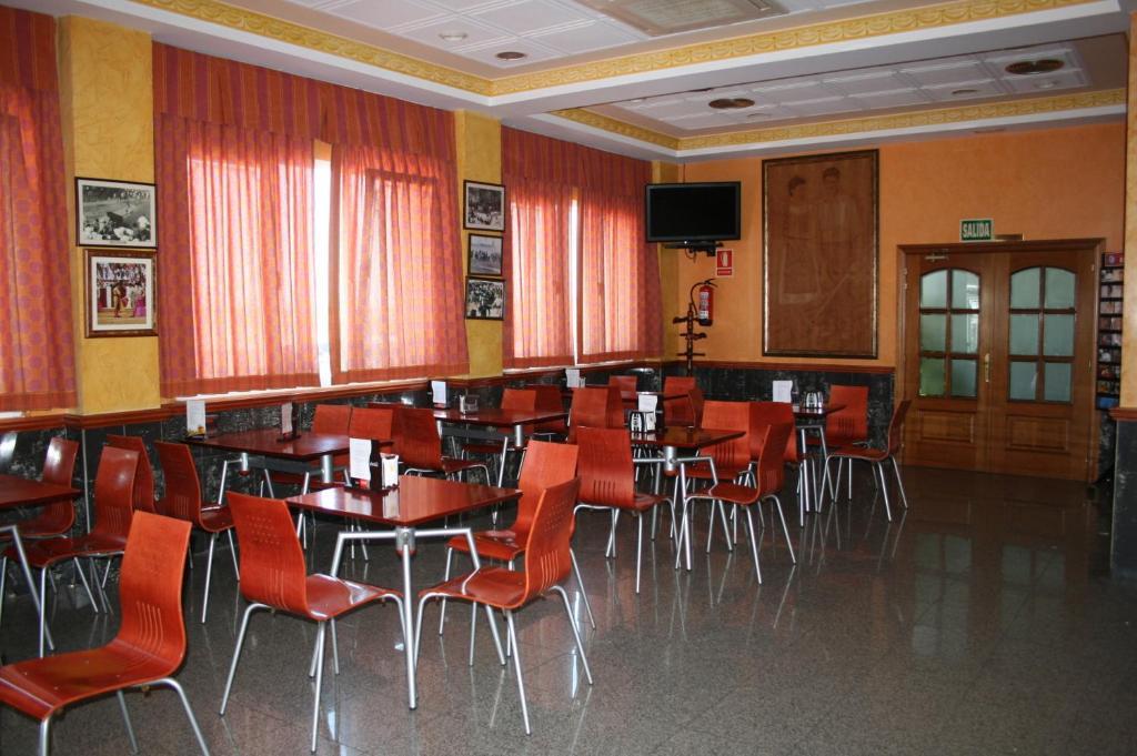 Hotel Los Toreros Del Trabancos Siete Iglesias de Trabancos 外观 照片